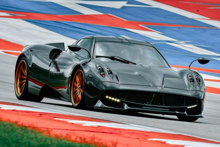  Pagani Huayra Pacchetto Tempesta 2016 года  (фото 6 из 6)